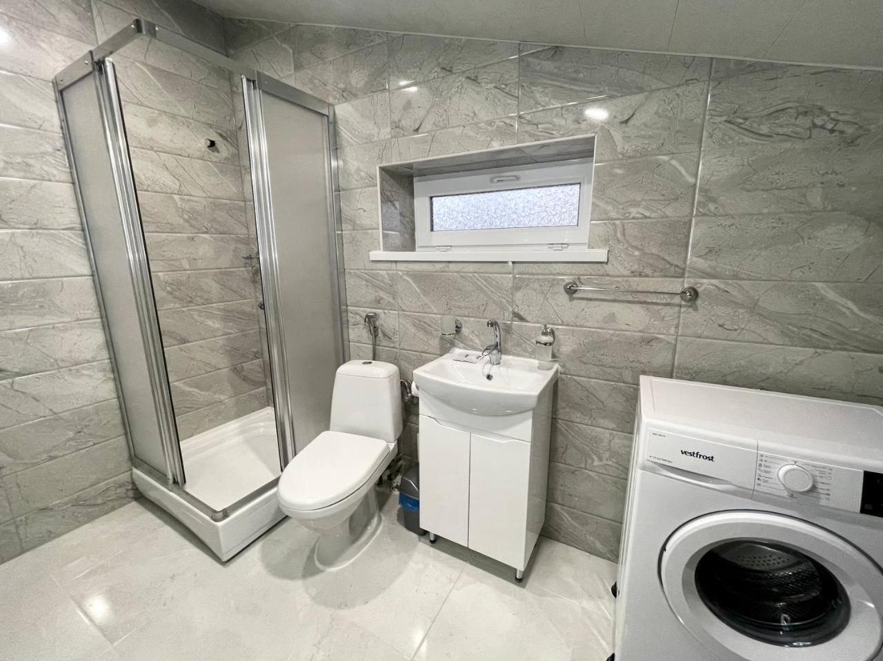 Kuznechnaya Street Apartment คาร์คิฟ ภายนอก รูปภาพ